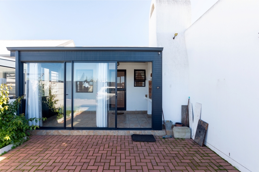 2 Bedroom Property for Sale in Velddrif Western Cape